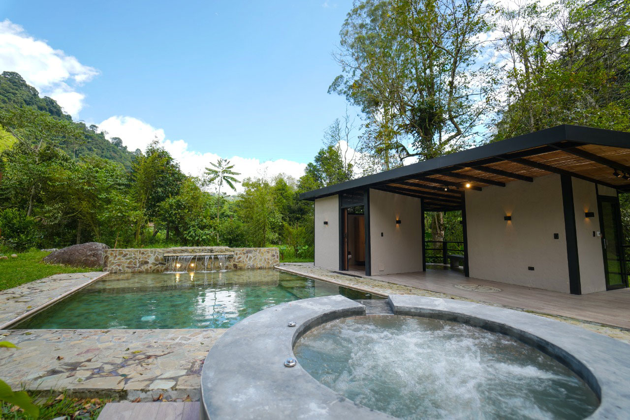 Jacuzzi